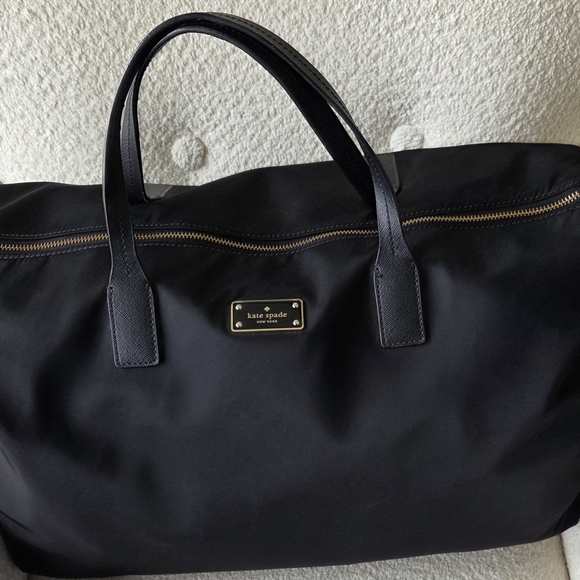 kate spade Handbags - Kate Spade Black Bag